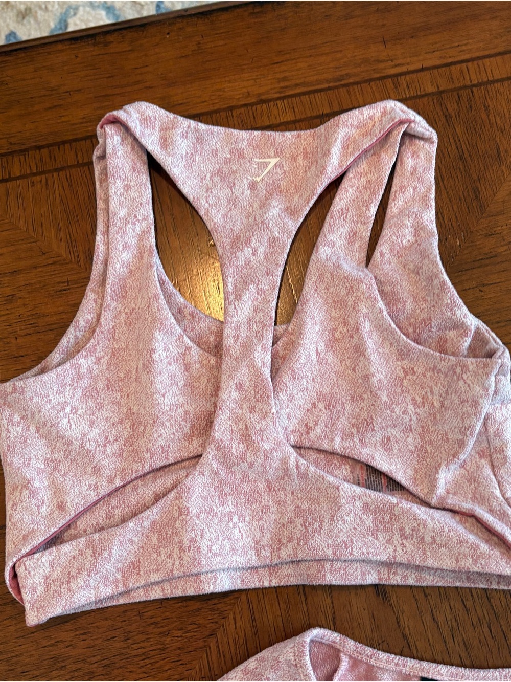 Gymshark Pink Heathered workout set - Picture 4 of 6